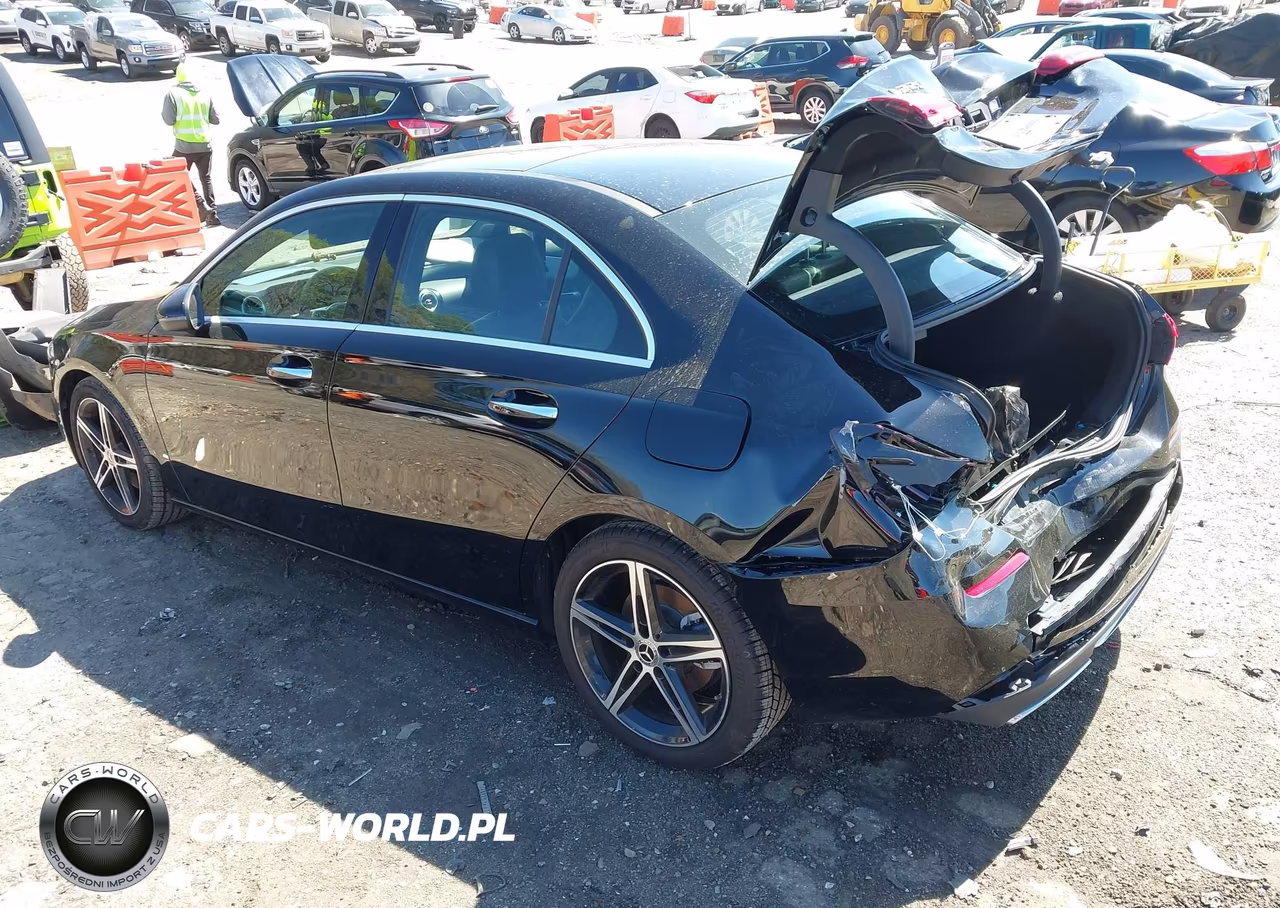 2022 Mercedes-Benz A 220 VIN:W1K3G4EB0NJ351587 - 3