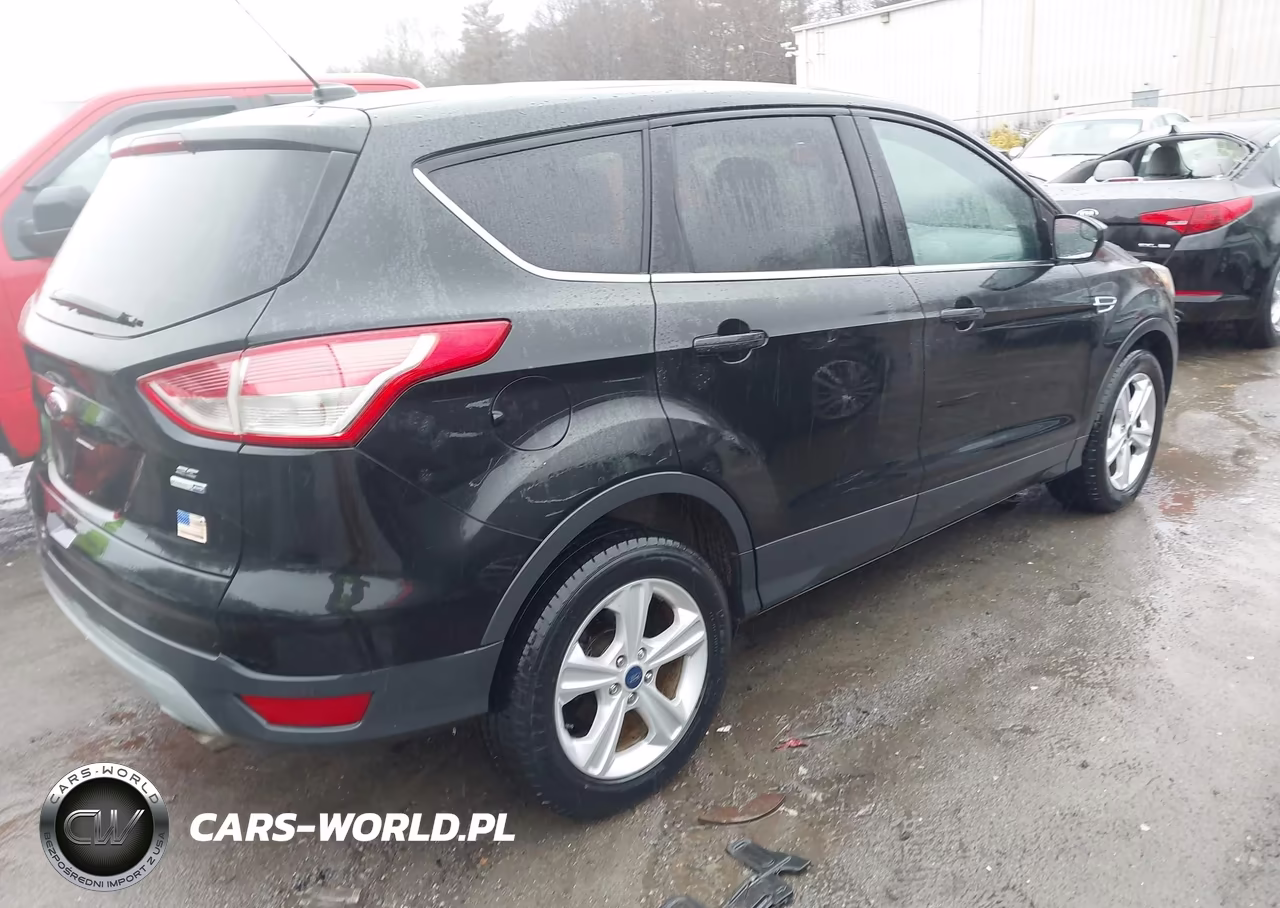 2015 Ford Escape Se VIN:1FMCU9GX2FUC65671 - 4