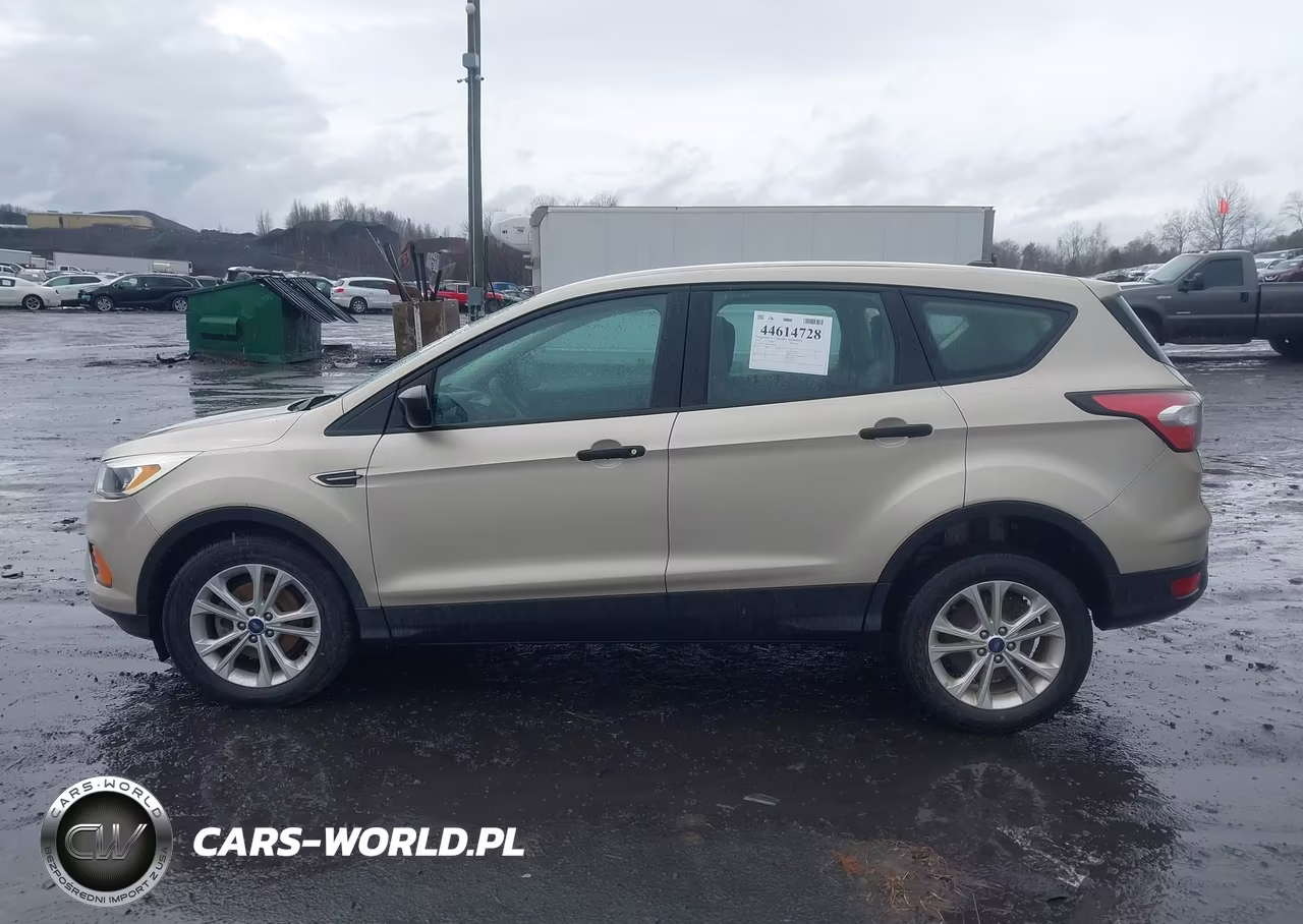 2017 Ford Escape S VIN:1FMCU0F72HUF00442 - 14