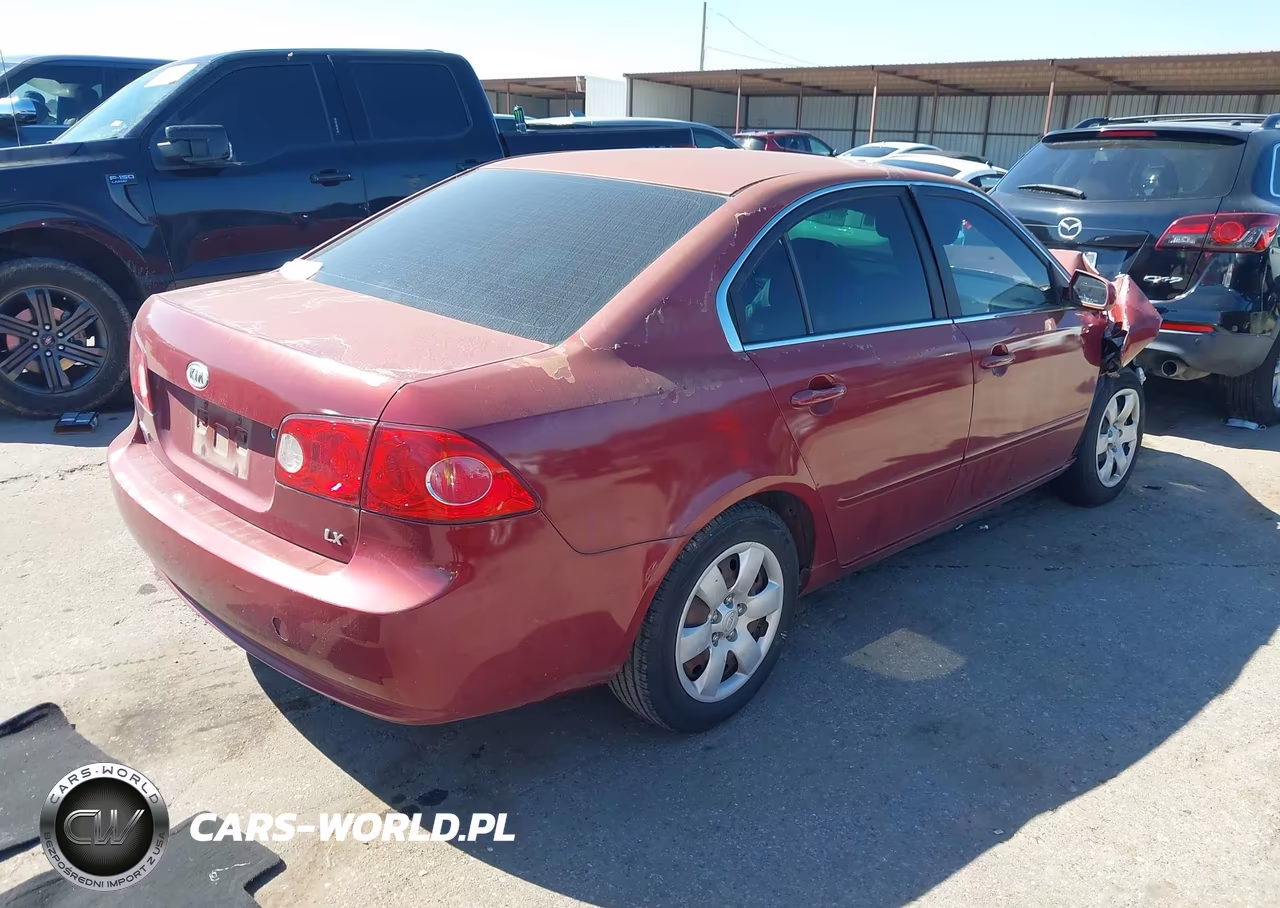 2007 Kia Optima Lx VIN:KNAGE123175131509 - 4