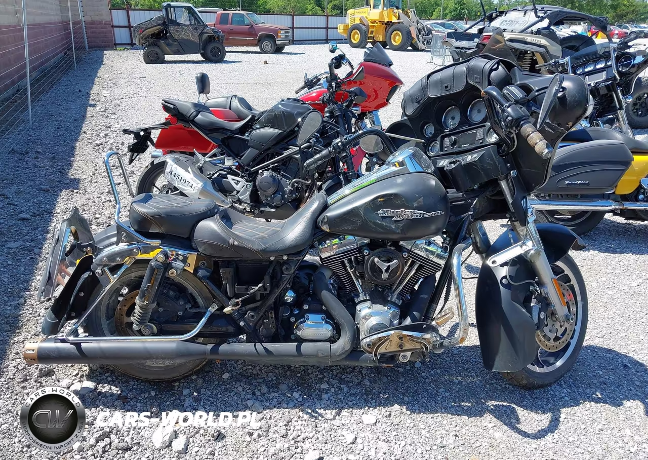 2012 Harley-Davidson Flhx Street Glide VIN:1HD1KBM18CB691718 - 11