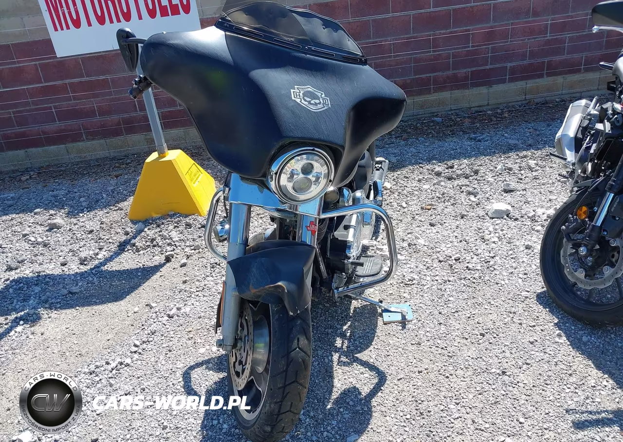 2012 Harley-Davidson Flhx Street Glide VIN:1HD1KBM18CB691718 - 5