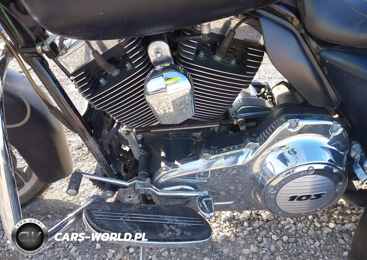 2012 Harley-Davidson Flhx Street Glide VIN:1HD1KBM18CB691718 - 9