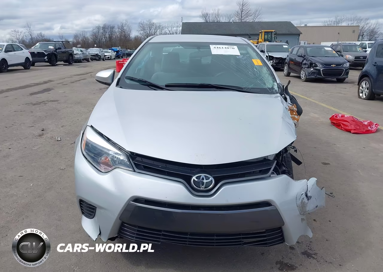 2016 Toyota Corolla Le VIN:2T1BURHE3GC560788 - 12