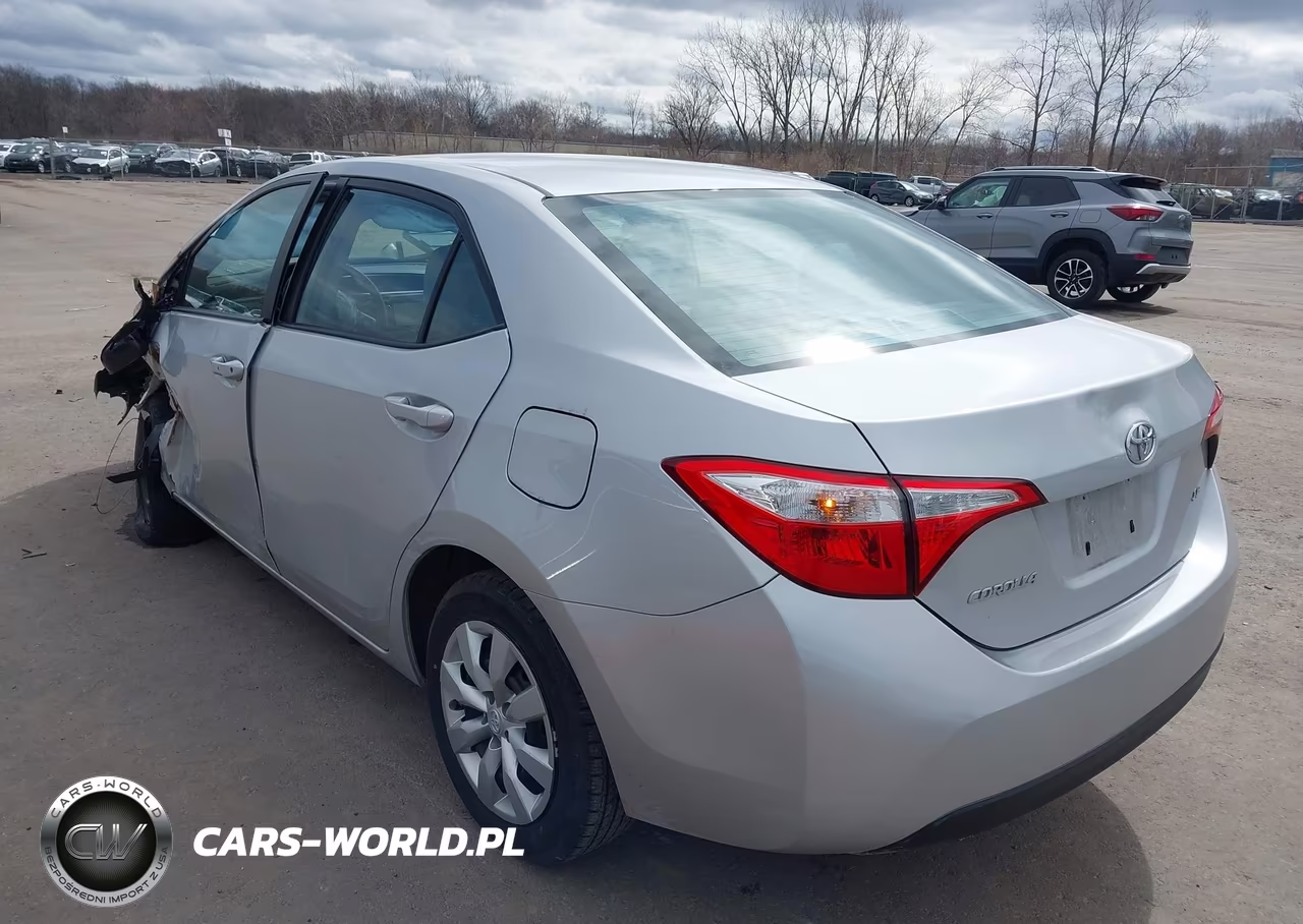 2016 Toyota Corolla Le VIN:2T1BURHE3GC560788 - 3