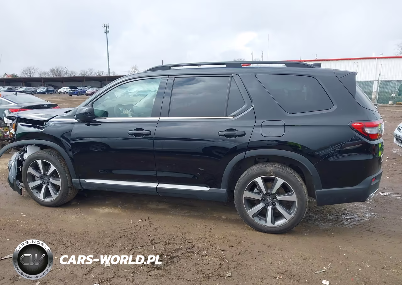 2025 Honda Pilot Elite VIN:5FNYG1H82SB094806 - 15