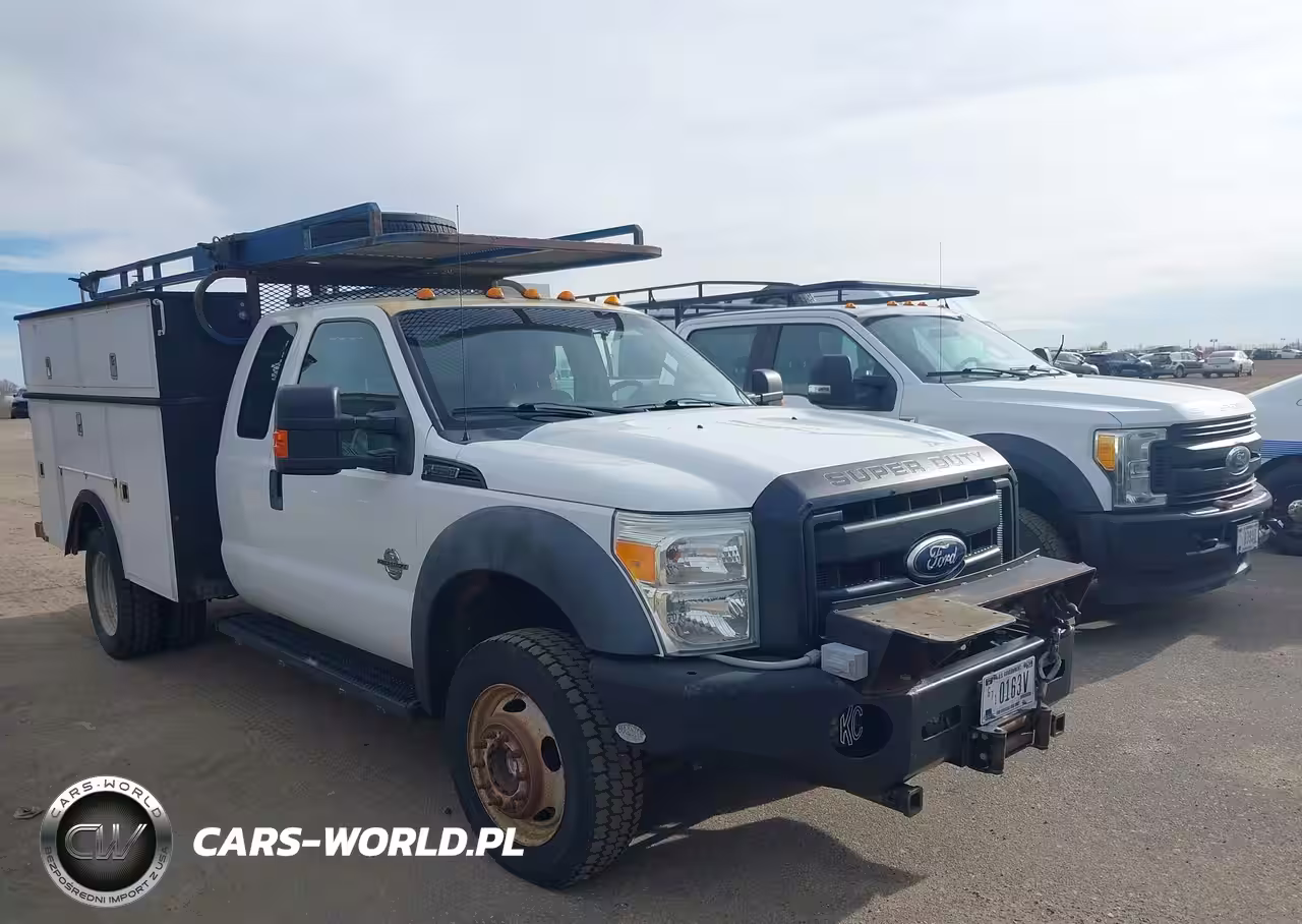 2011 Ford F-550 Chassis Xl