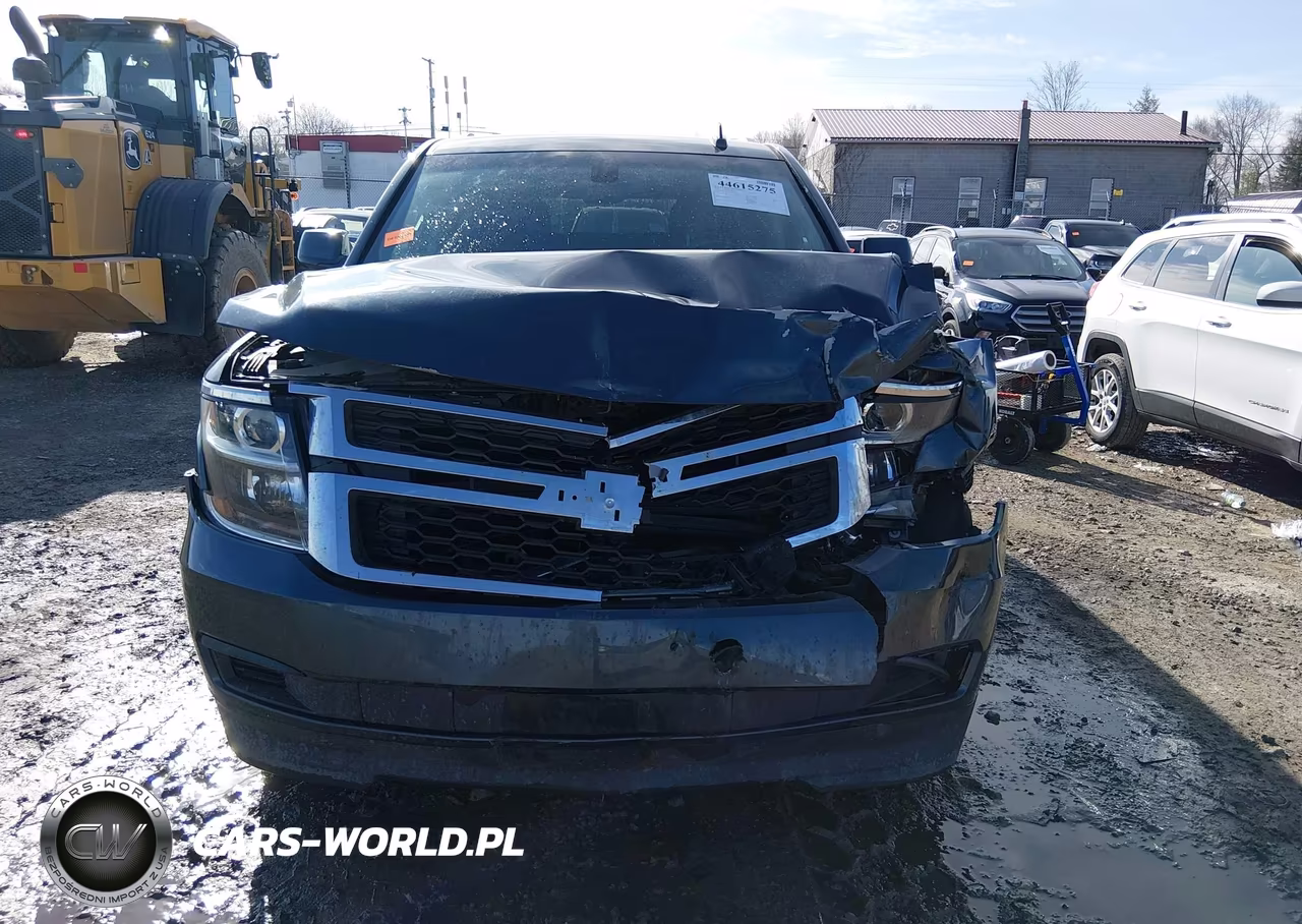 2019 Chevrolet Tahoe Ls VIN:1GNSKAKC9KR323971 - 12