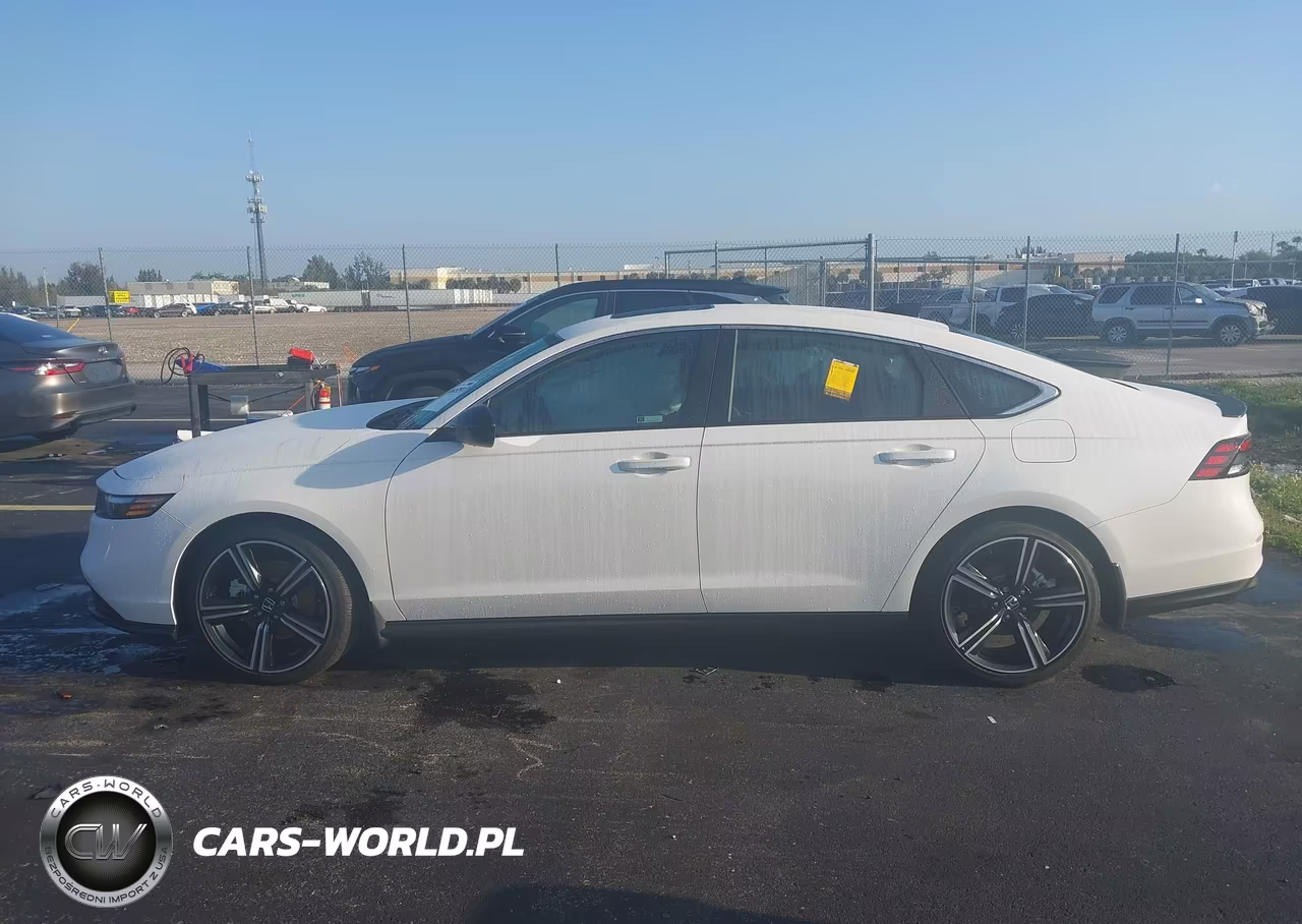 2025 Honda Accord Hybrid Sport VIN:1HGCY2F56SA067804 - 14
