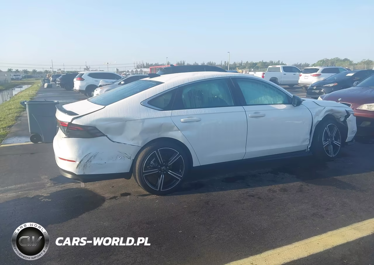 2025 Honda Accord Hybrid Sport VIN:1HGCY2F56SA067804 - 4