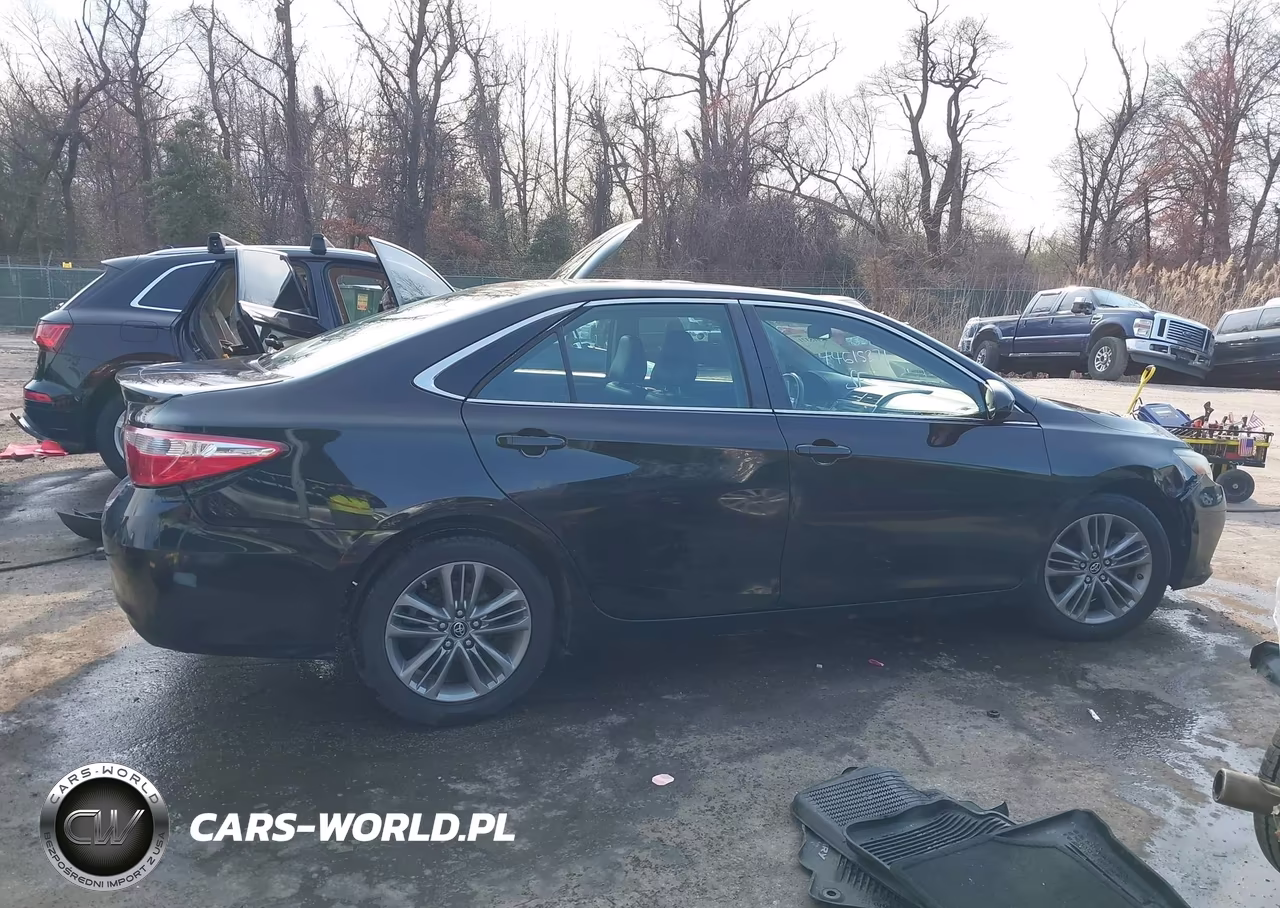 2016 Toyota Camry Se VIN:4T1BF1FKXGU217057 - 14