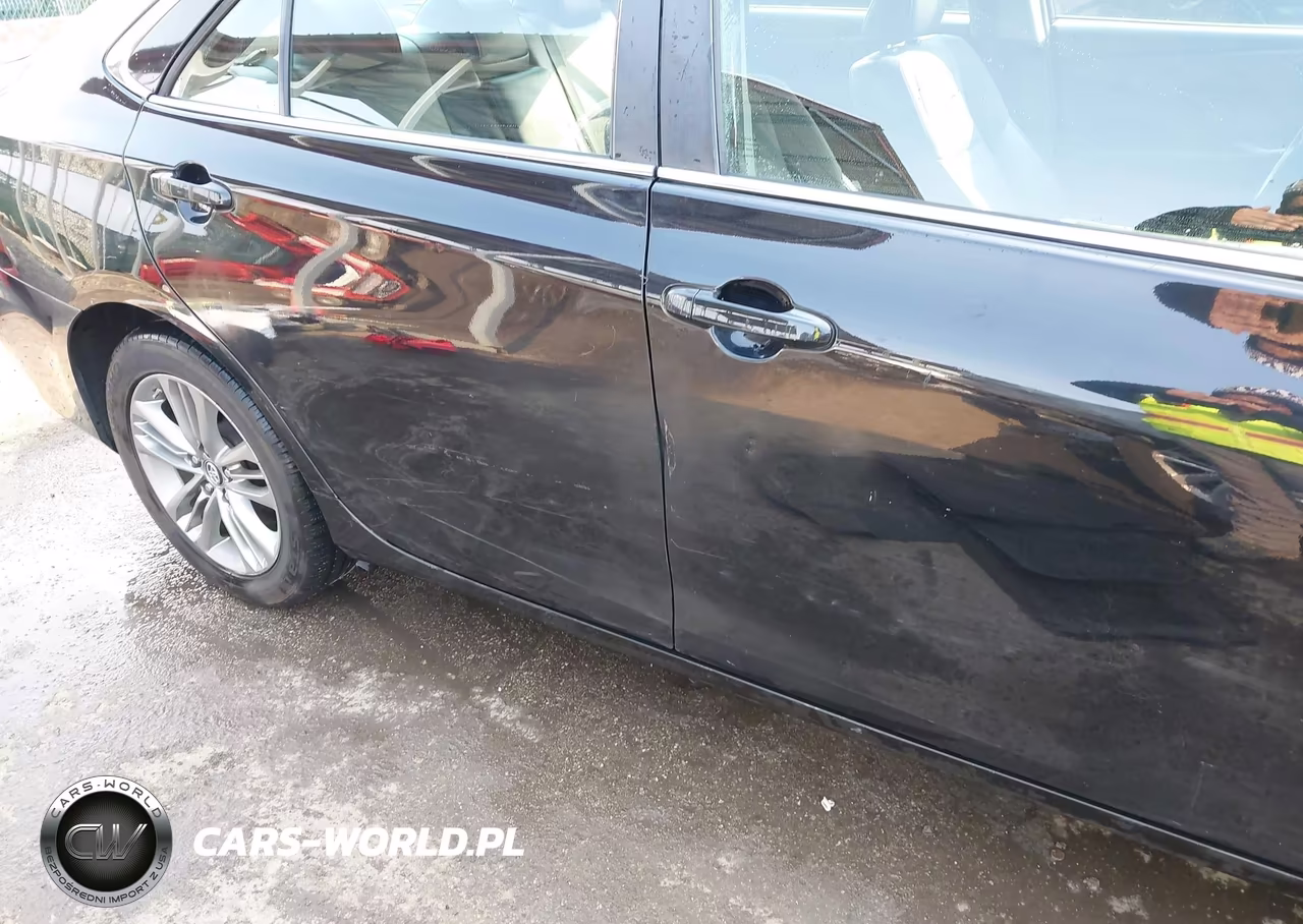2016 Toyota Camry Se VIN:4T1BF1FKXGU217057 - 18