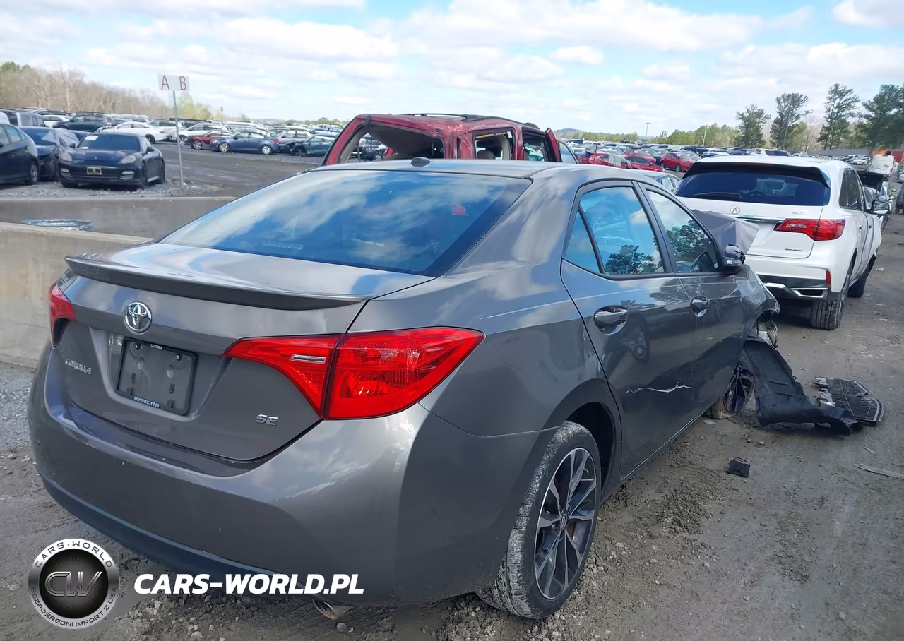 2018 Toyota Corolla Se VIN:2T1BURHE8JC969859 - 4
