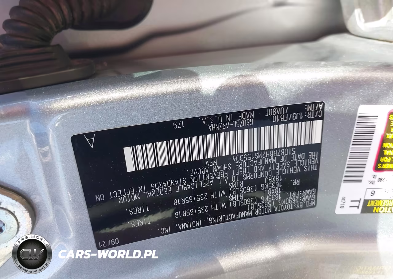 2021 Toyota Highlander Le VIN:5TDBZRBH2MS155304 - 9