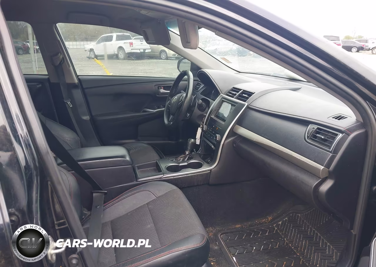 2017 Toyota Camry Se VIN:4T1BF1FK1HU352655 - 5