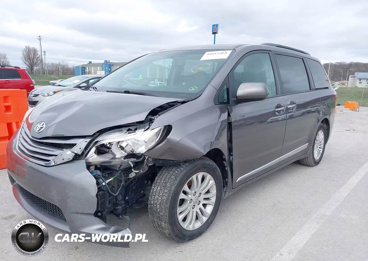 2017 Toyota Sienna Xle Premium 8 Passenger VIN:5TDYZ3DC7HS839747 - 6