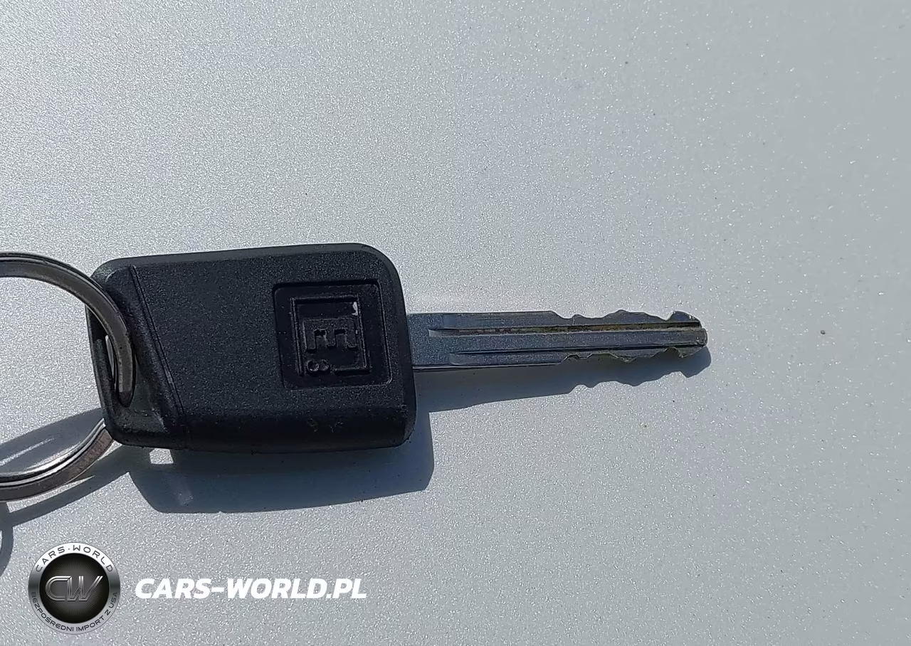 2002 Toyota Camry Se VIN:4T1BE32KX2U070476 - 11