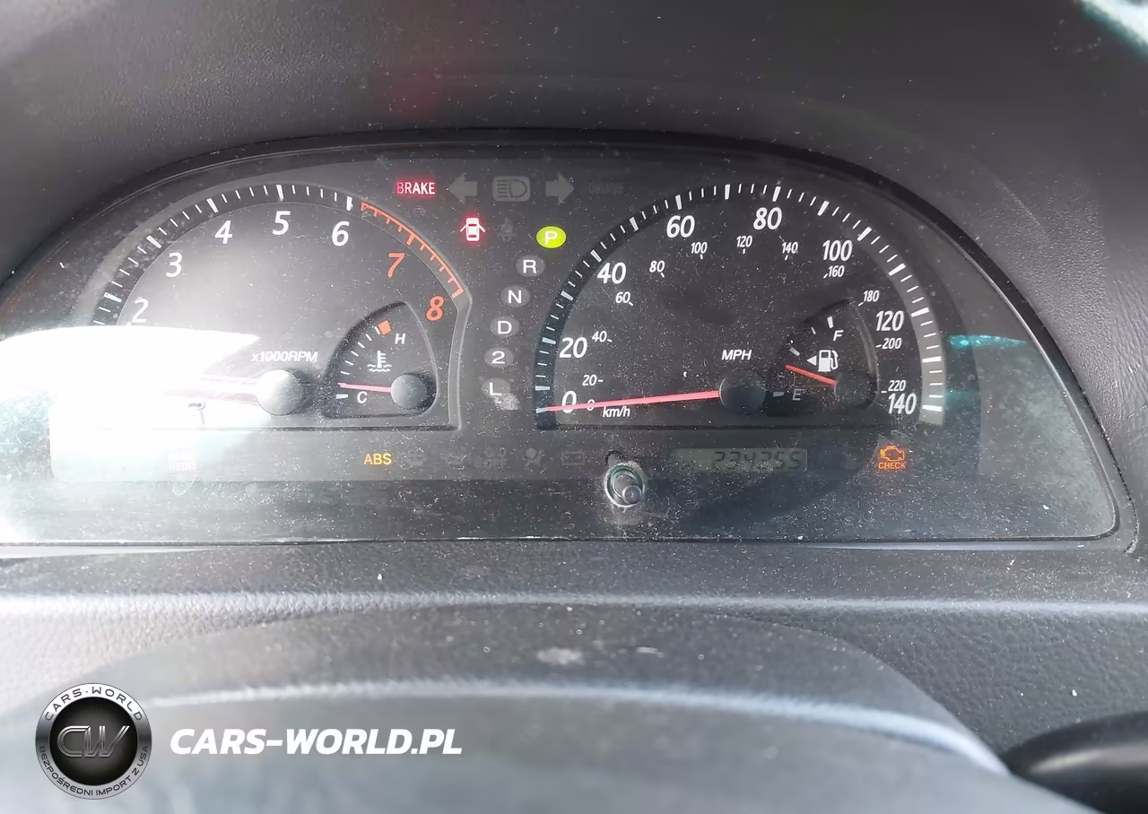 2002 Toyota Camry Se VIN:4T1BE32KX2U070476 - 7