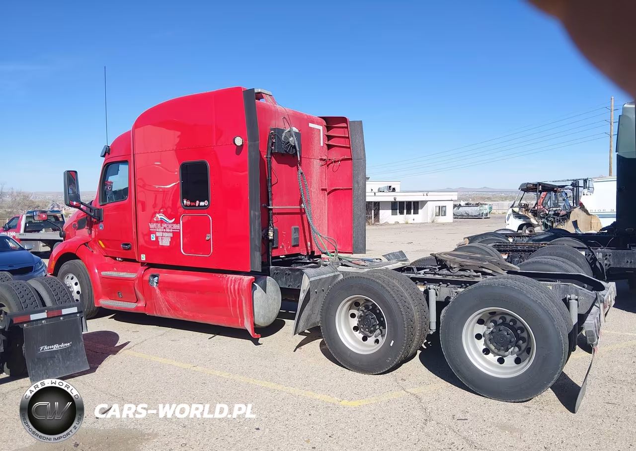 2019 Peterbilt 579 VIN:1XPBDP9X1KD629914 - 19
