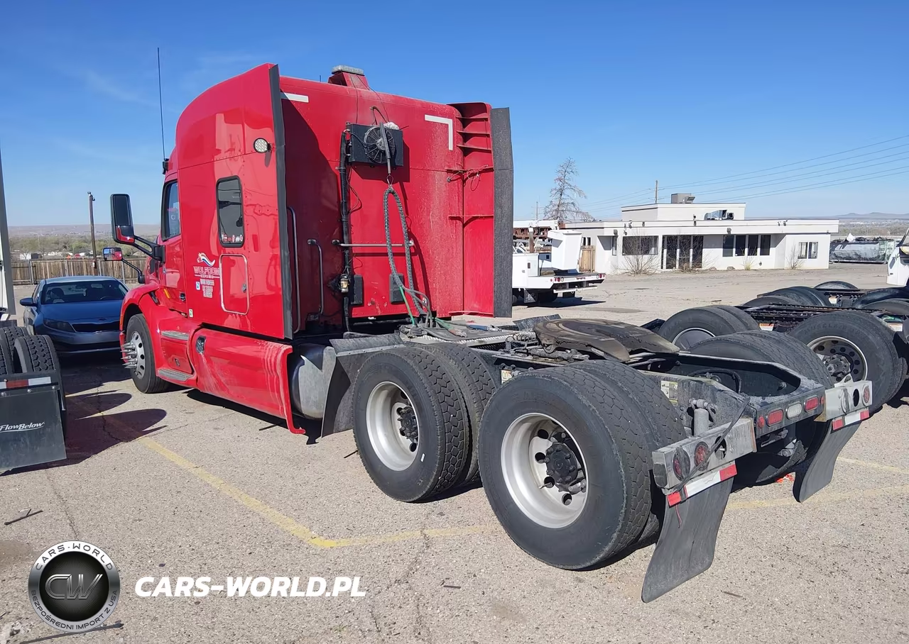 2019 Peterbilt 579 VIN:1XPBDP9X1KD629914 - 3