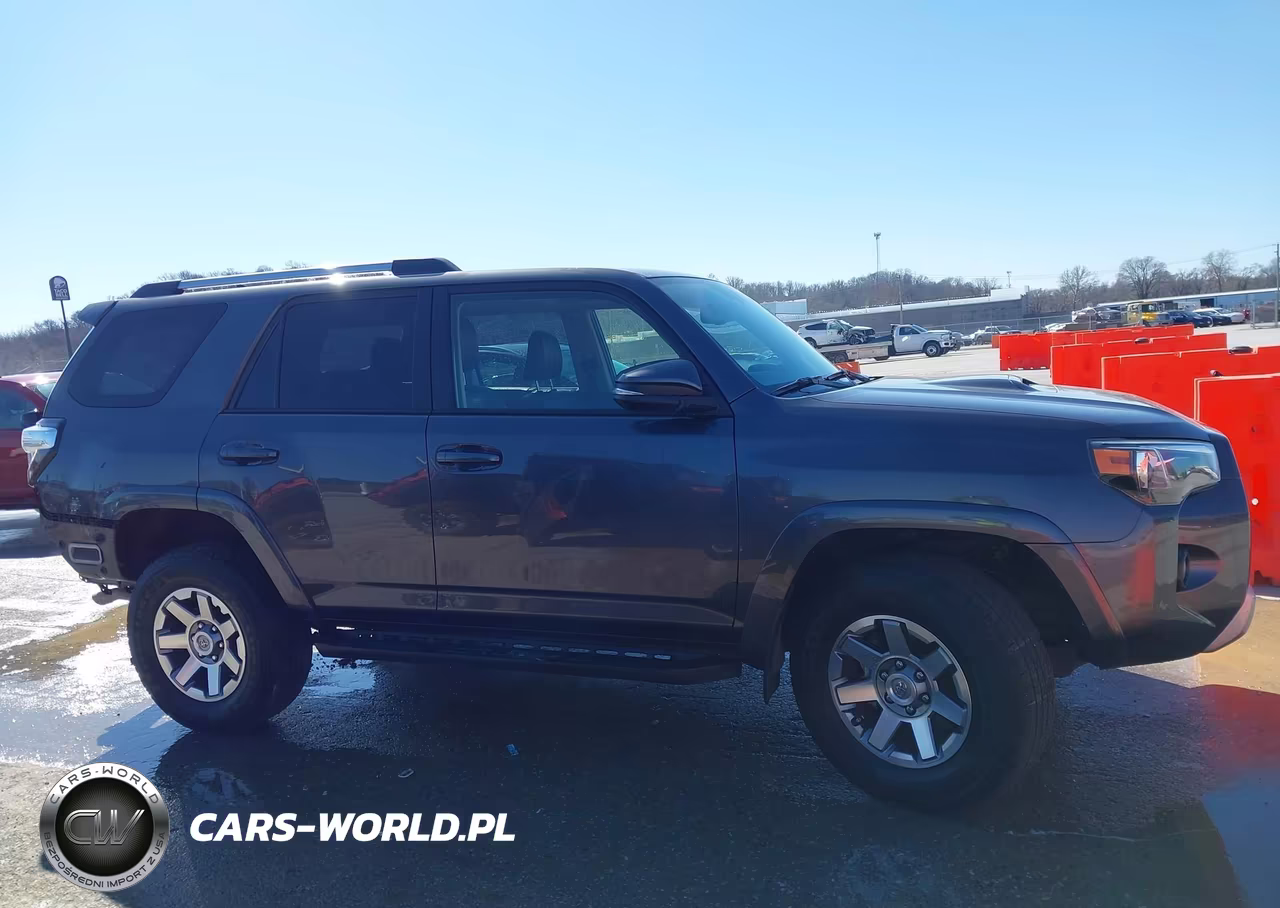 2015 Toyota 4Runner Trail Premium VIN:JTEBU5JR5F5255211 - 14