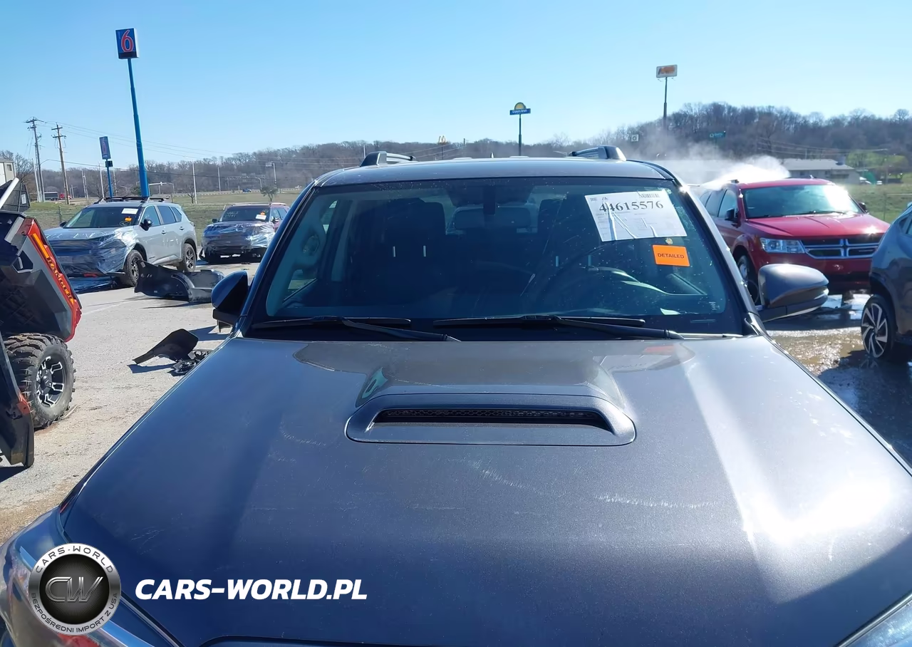 2015 Toyota 4Runner Trail Premium VIN:JTEBU5JR5F5255211 - 18