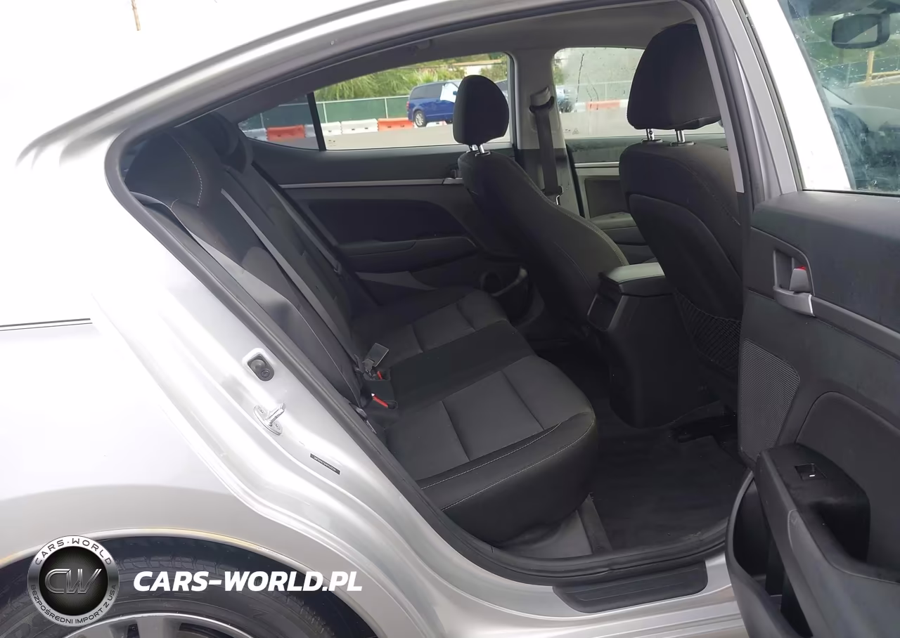 2017 Hyundai Elantra Value Edition VIN:5NPD84LF6HH160500 - 8