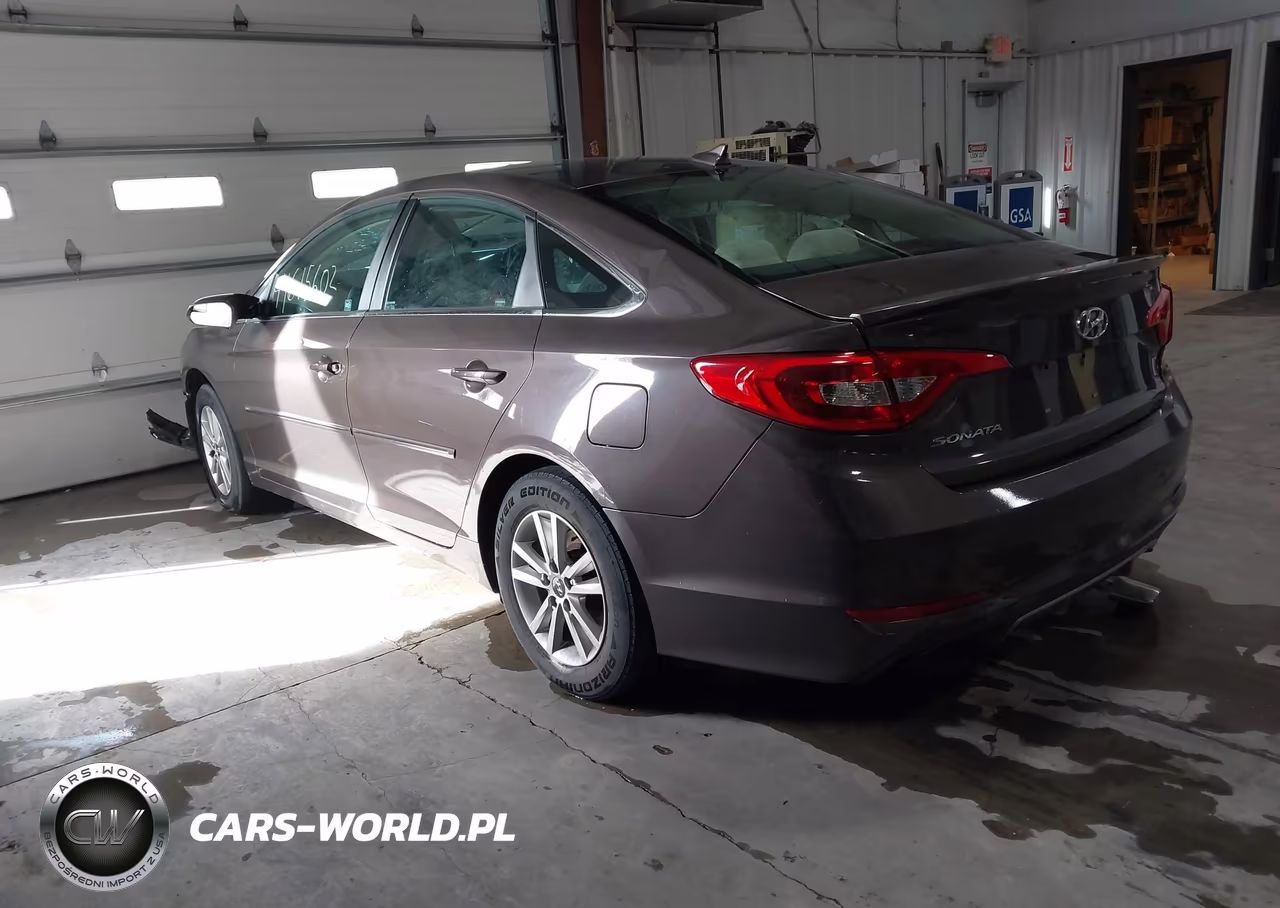 2015 Hyundai Sonata Se VIN:5NPE24AF6FH208907 - 3