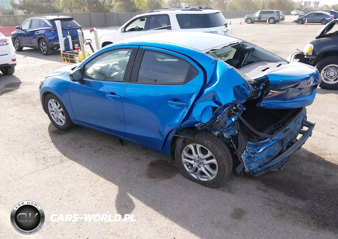 2018 Toyota Yaris Ia VIN:3MYDLBYV3JY312343 - 3