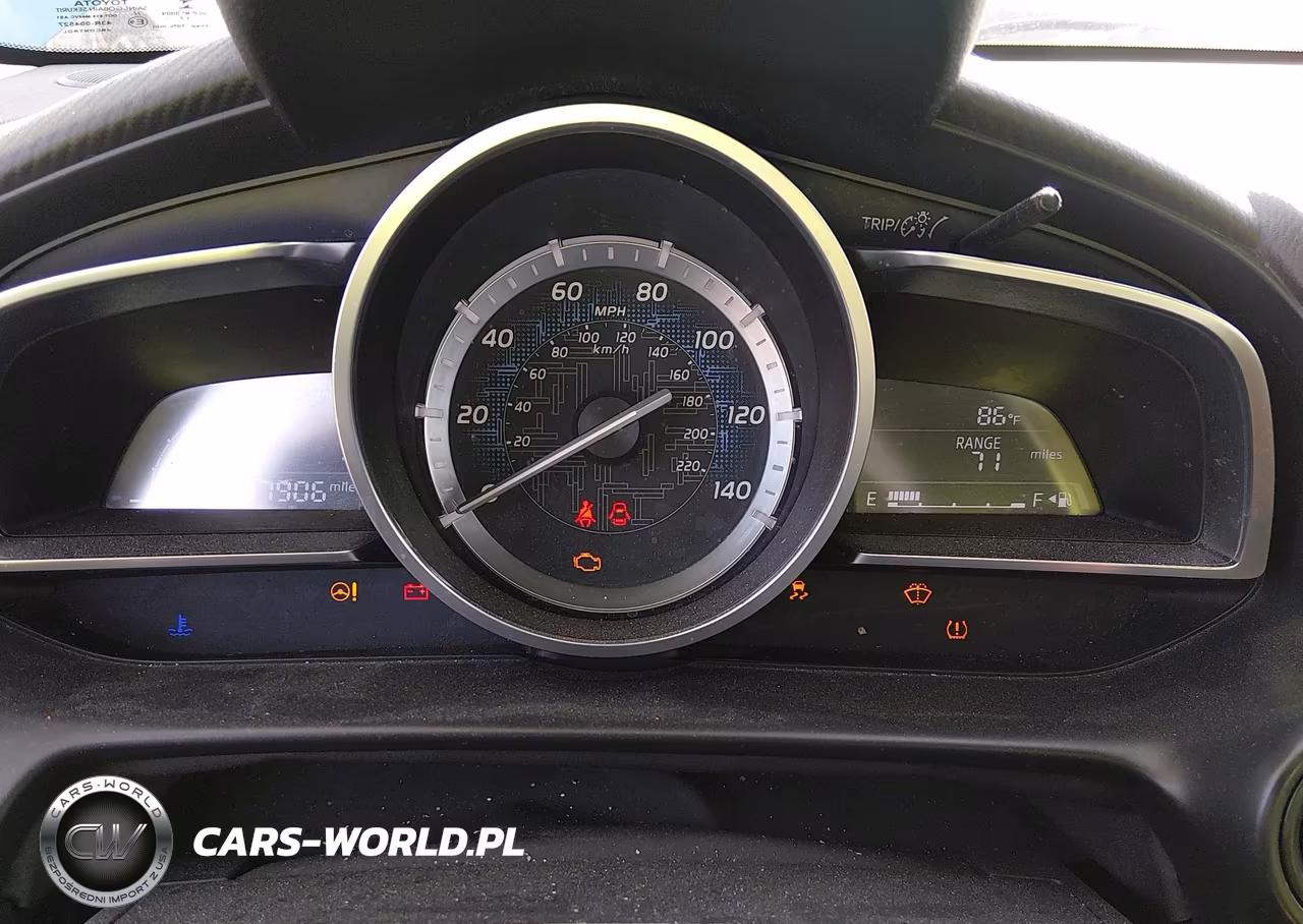 2018 Toyota Yaris Ia VIN:3MYDLBYV3JY312343 - 7