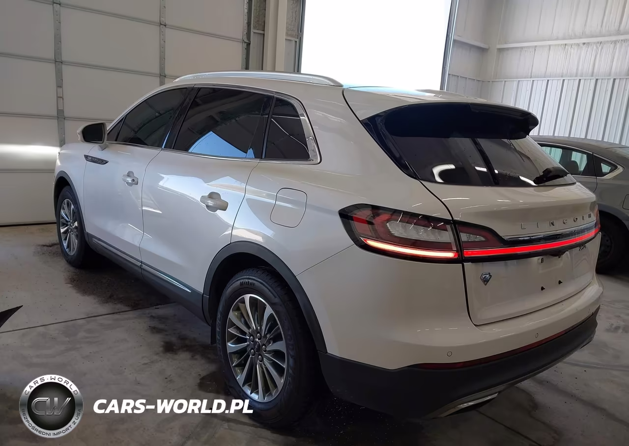 2019 Lincoln Nautilus Select VIN:2LMPJ6K98KBL24437 - 3