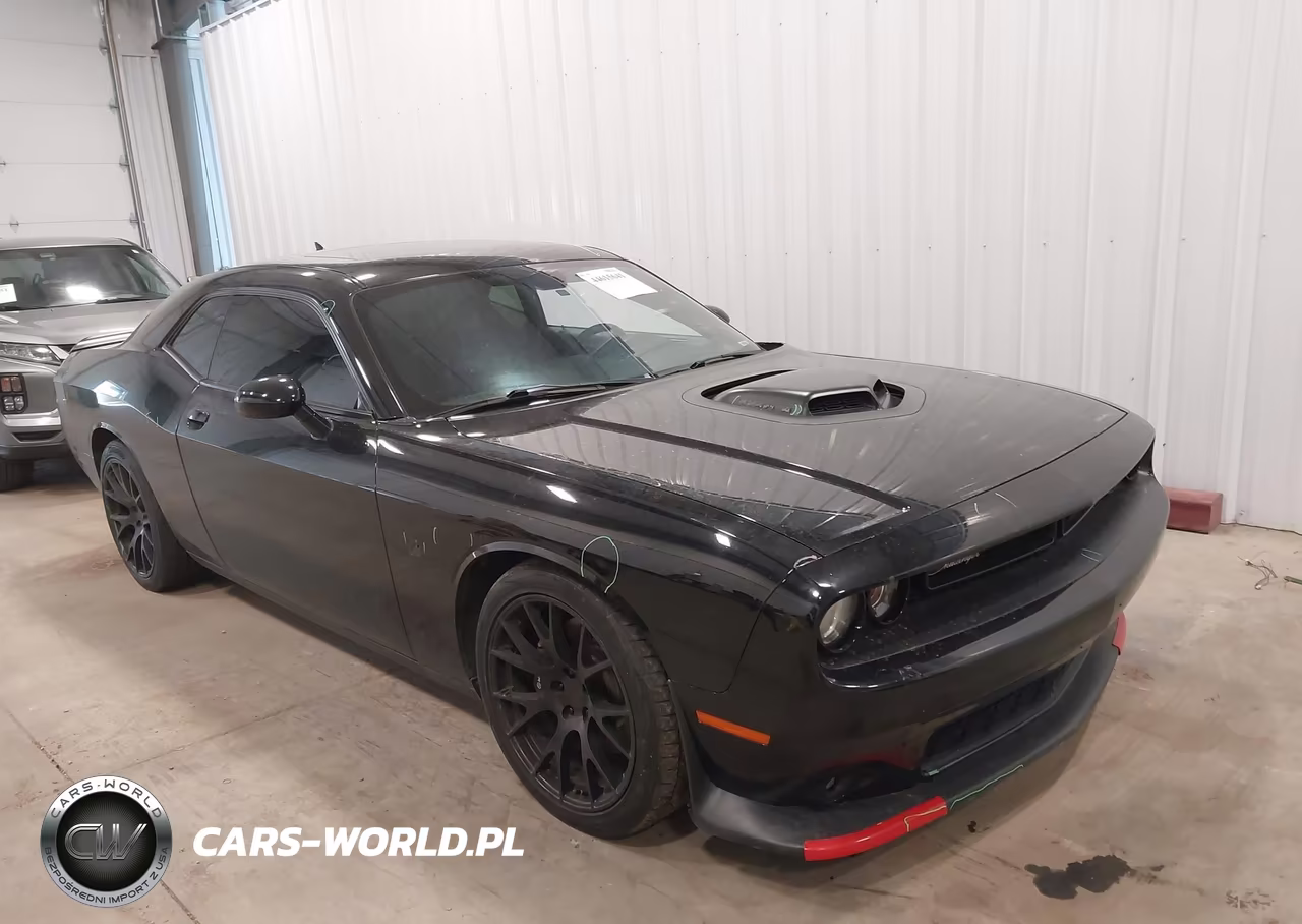 2017 Dodge Challenger 392 Hemi Scat Pack Shaker