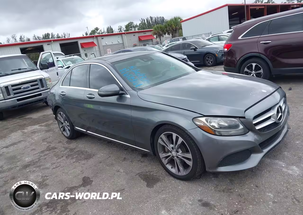 2017 Mercedes-Benz C 300