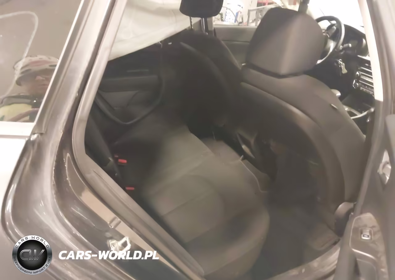 2019 Kia Optima Lx VIN:5XXGT4L31KG300411 - 8