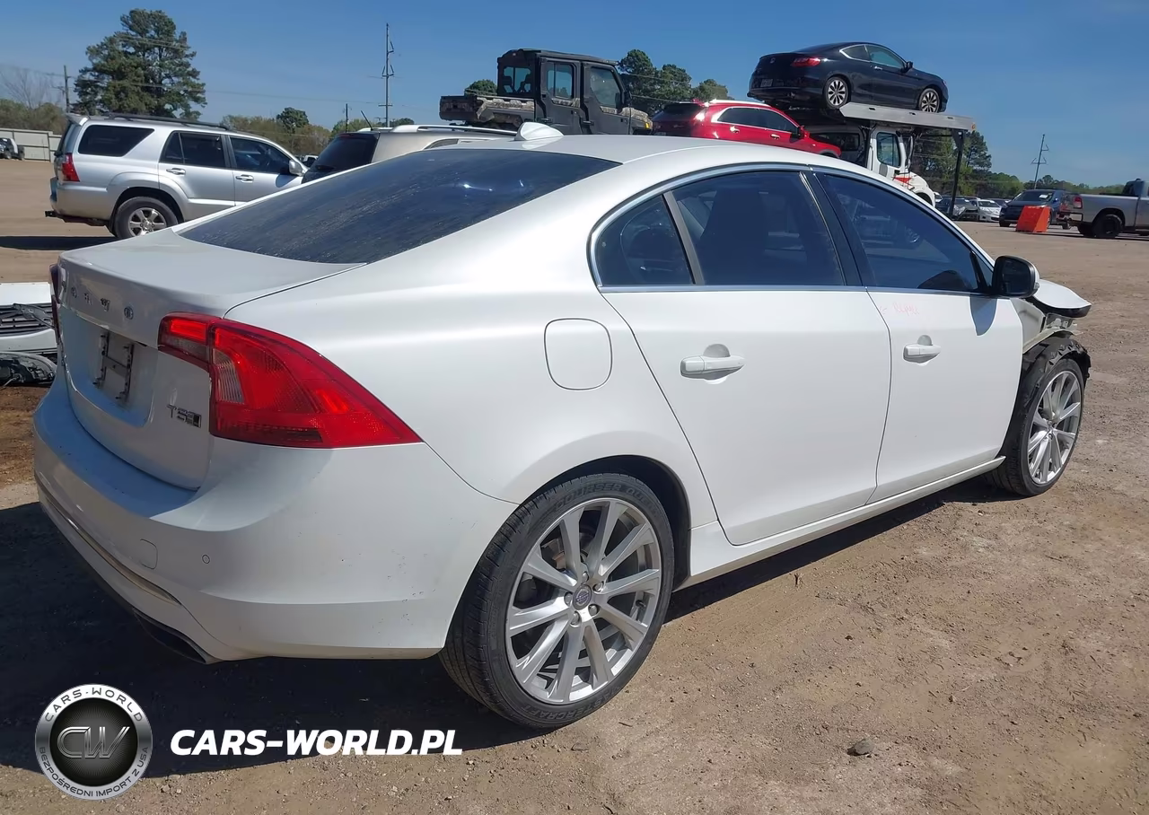 2018 Volvo S60 Inscription T5 VIN:LYV402TK4JB156590 - 4