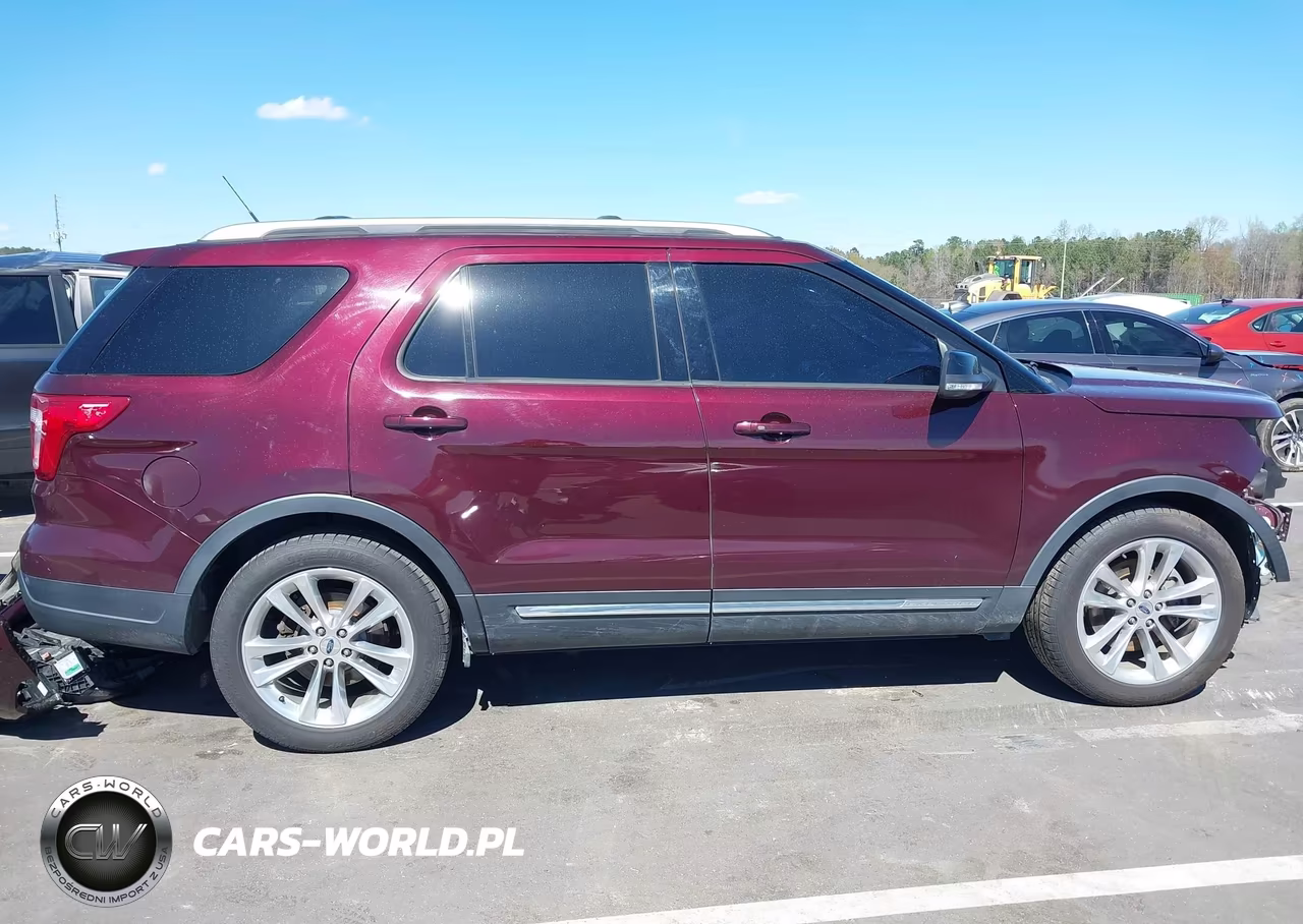 2018 Ford Explorer Xlt VIN:1FM5K7D89JGA33799 - 14
