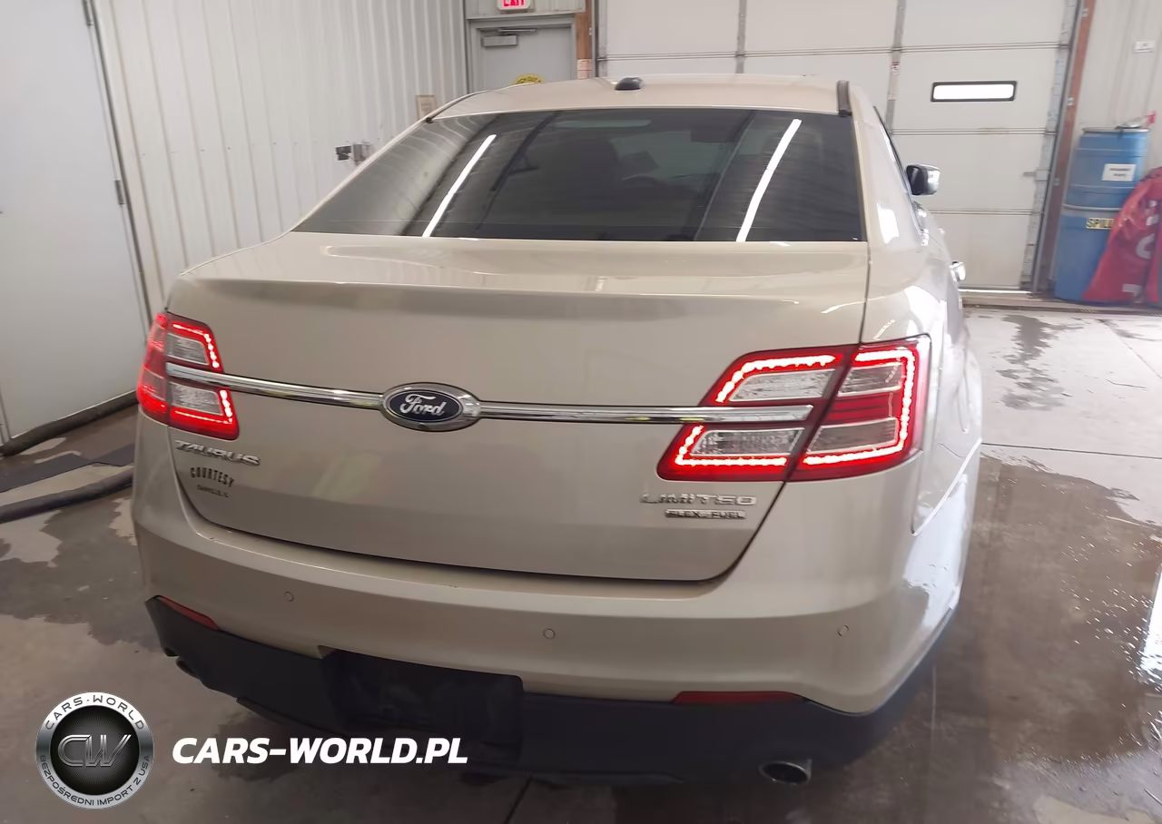 2017 Ford Taurus Limited VIN:1FAHP2F89HG113767 - 16