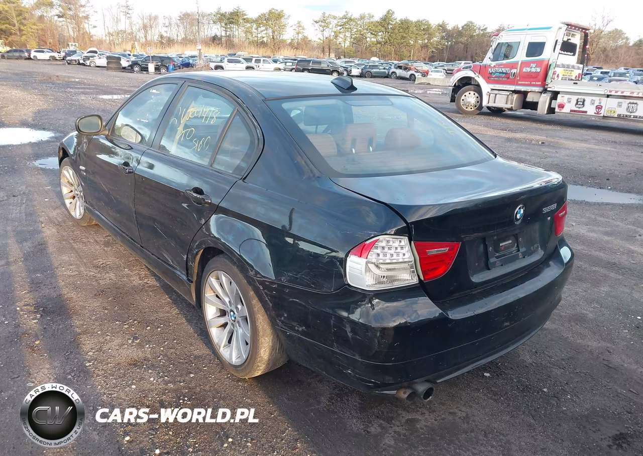 2011 BMW 328I xDrive VIN:WBAPK5G54BNN81352 - 6