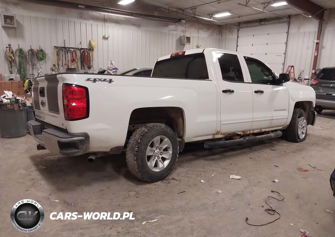 2015 Chevrolet Silverado 1500 1Lt VIN:1GCVKREC4FZ390919 - 4