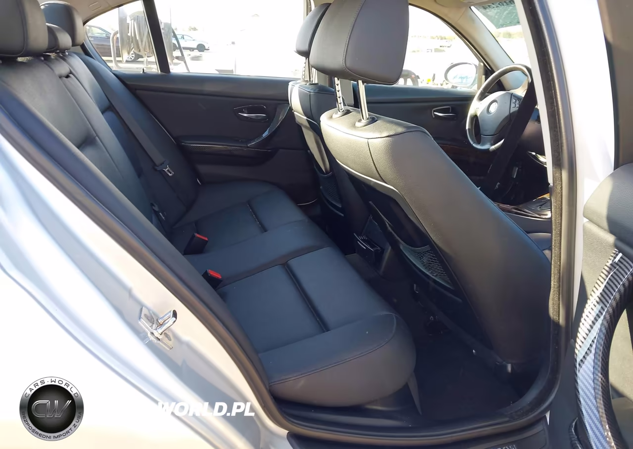 2006 BMW 325Xi VIN:WBAVD13546KV07761 - 8