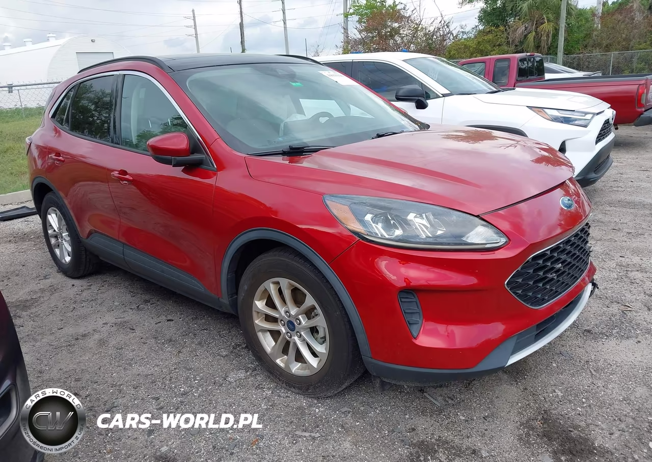 2020 Ford Escape Se