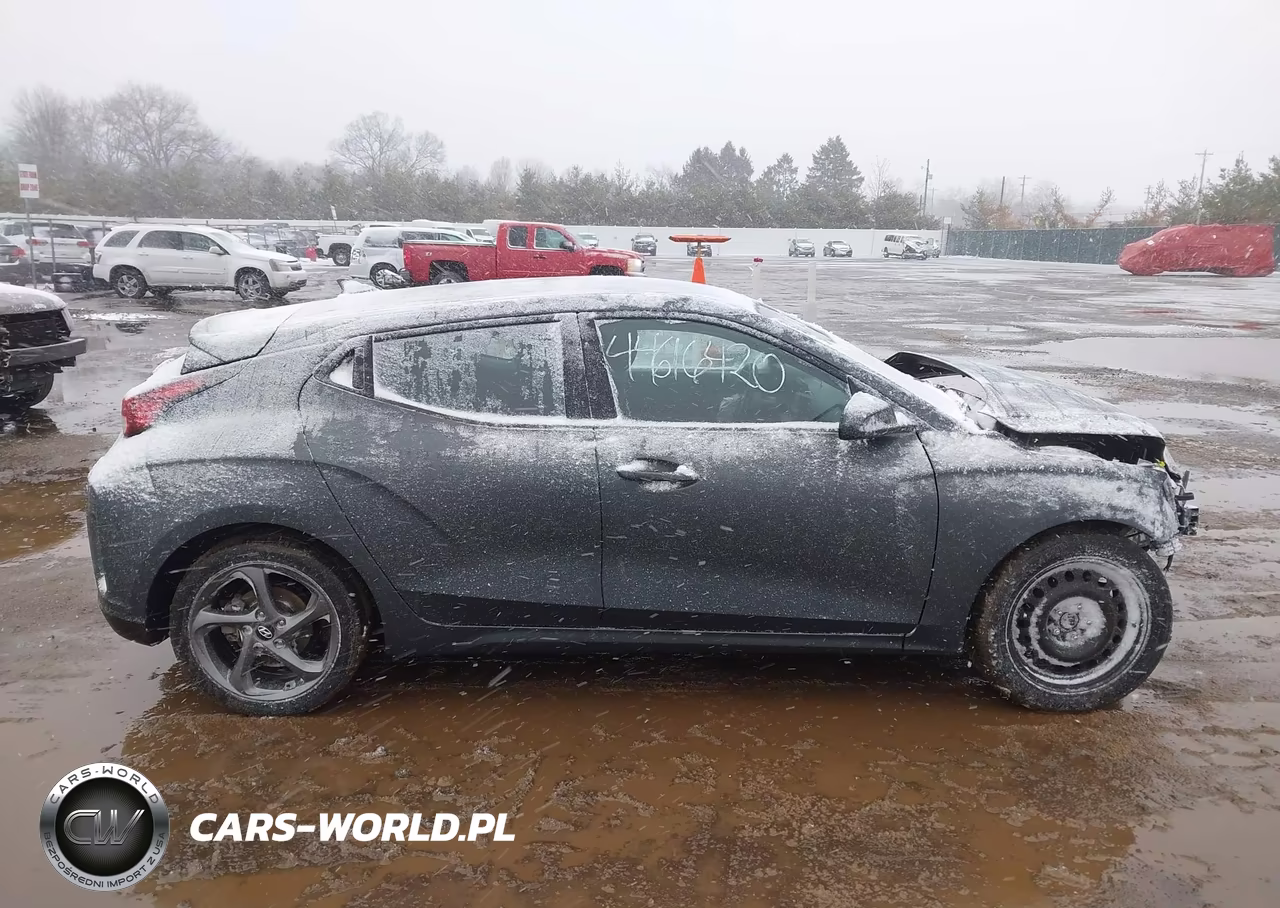 2019 Hyundai Veloster 2.0 VIN:KMHTG6AF4KU017941 - 14