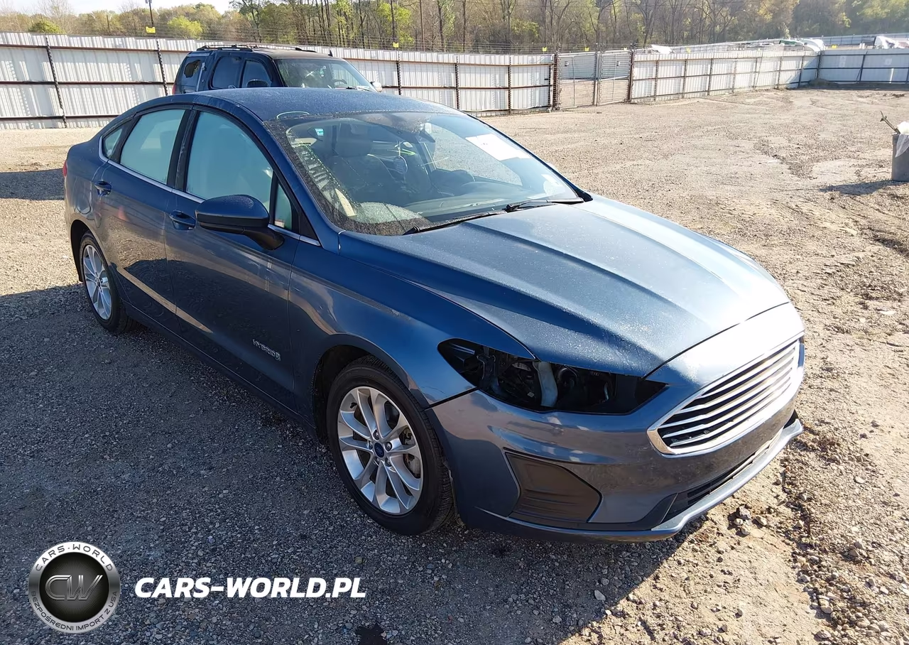 2019 Ford Fusion Hybrid Se – zdjęcie 1 z 21