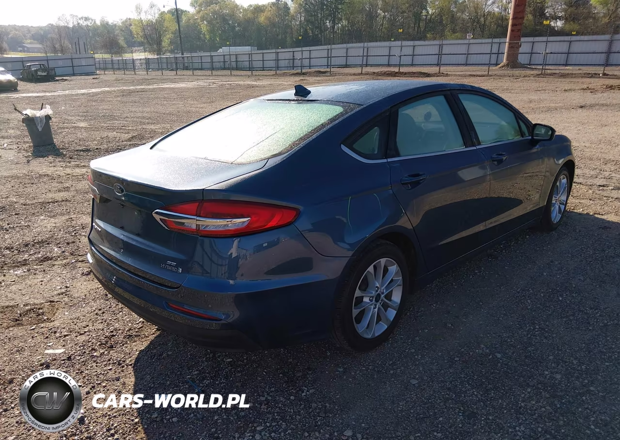 2019 Ford Fusion Hybrid Se VIN:3FA6P0LU9KR137757 - 4
