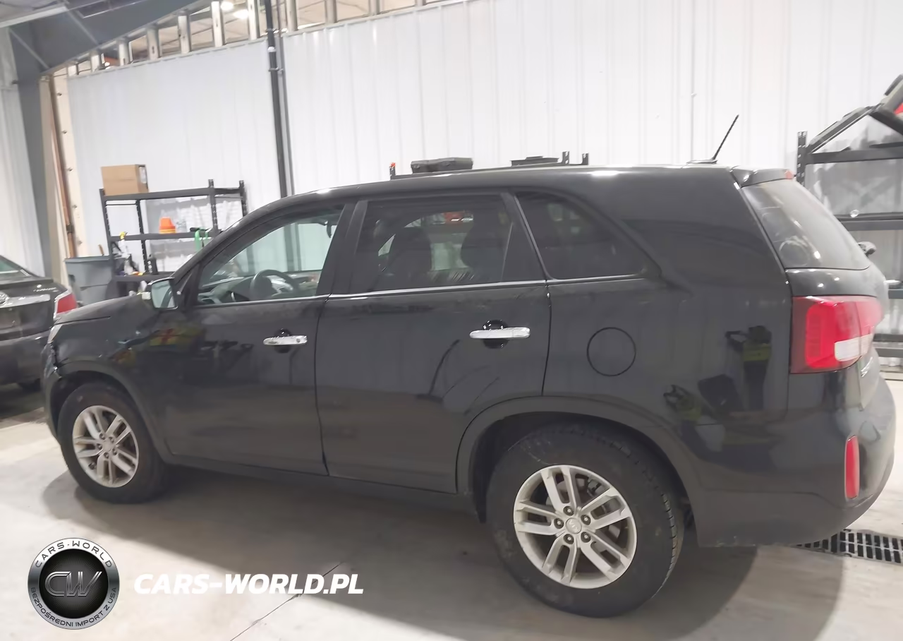 2015 Kia Sorento Lx VIN:5XYKT3A65FG654337 - 14