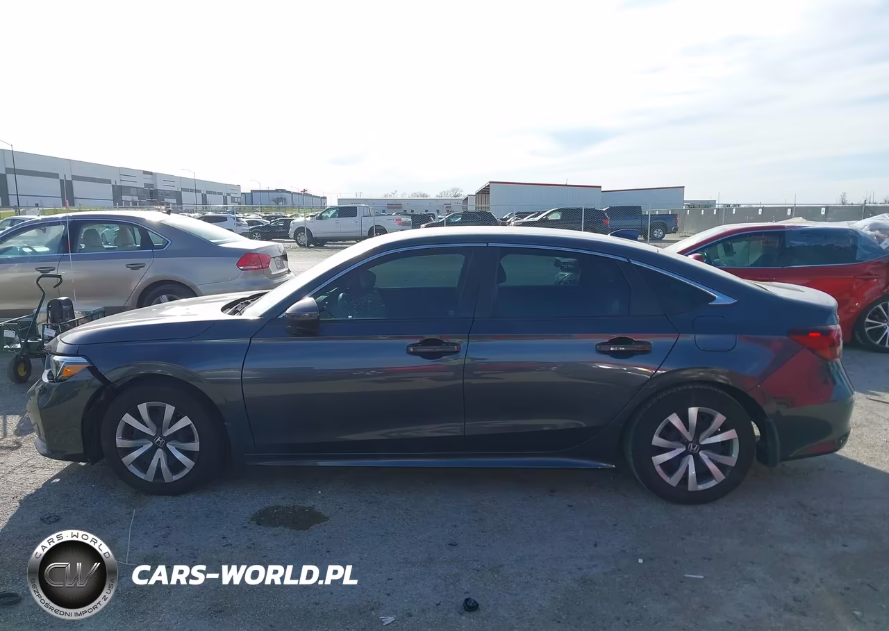 2025 Honda Civic Lx VIN:2HGFE2F26SH552814 - 14