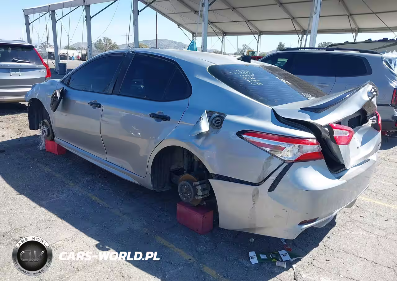 2019 Toyota Camry Se VIN:4T1B11HK6KU257771 - 3