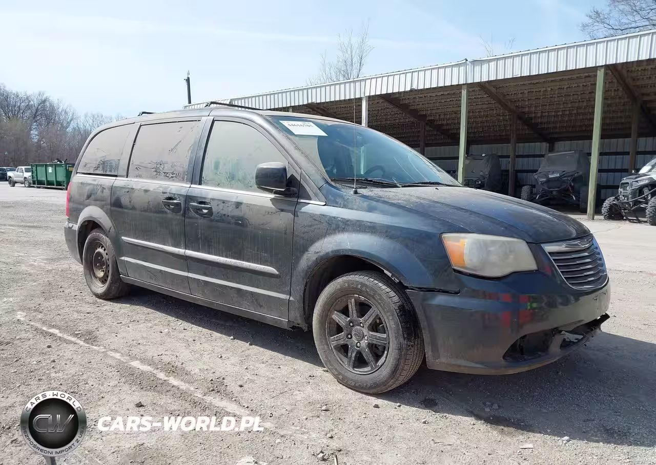 2012 Chrysler Town & Country Touring