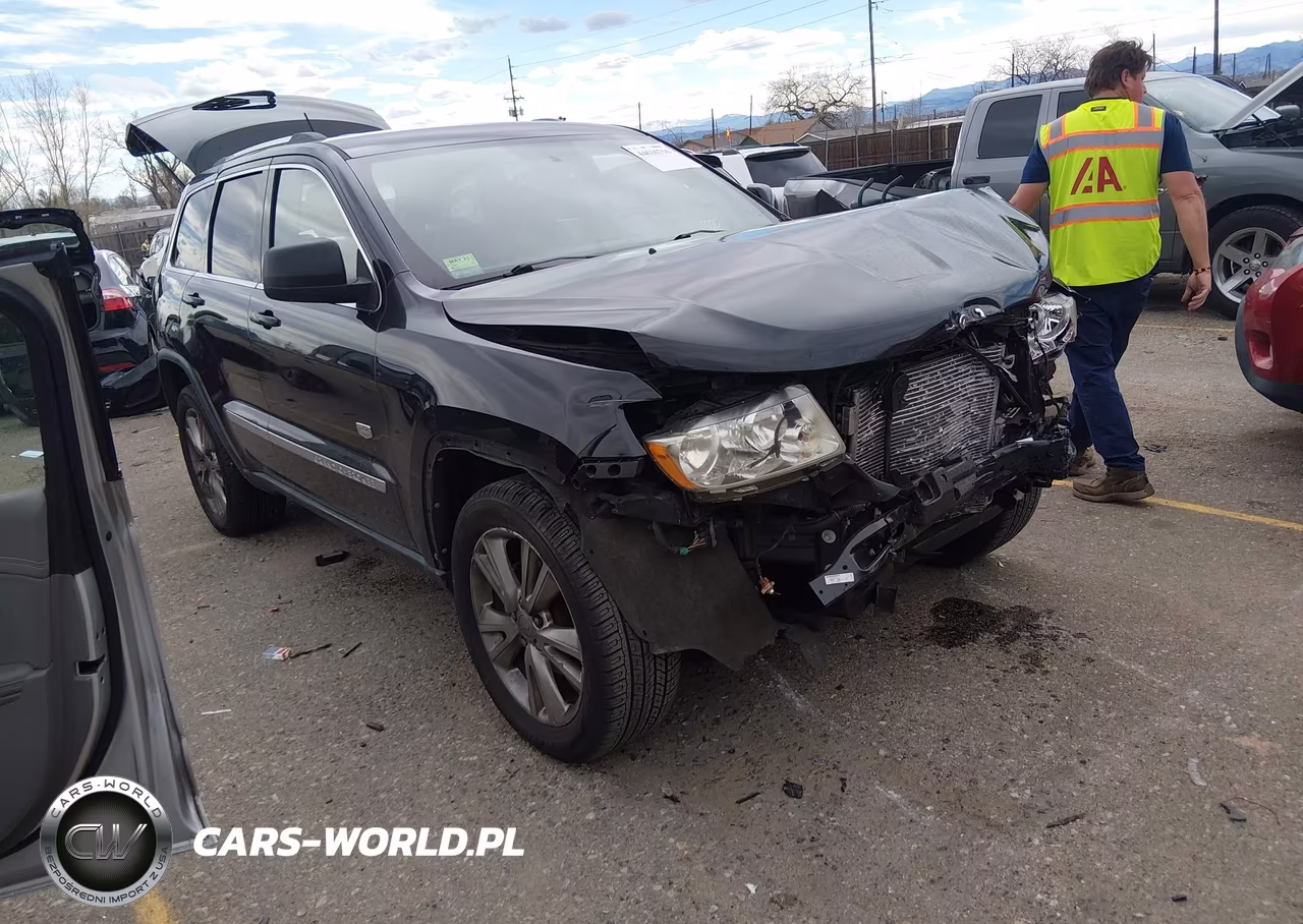 2011 Jeep Grand Cherokee Laredo