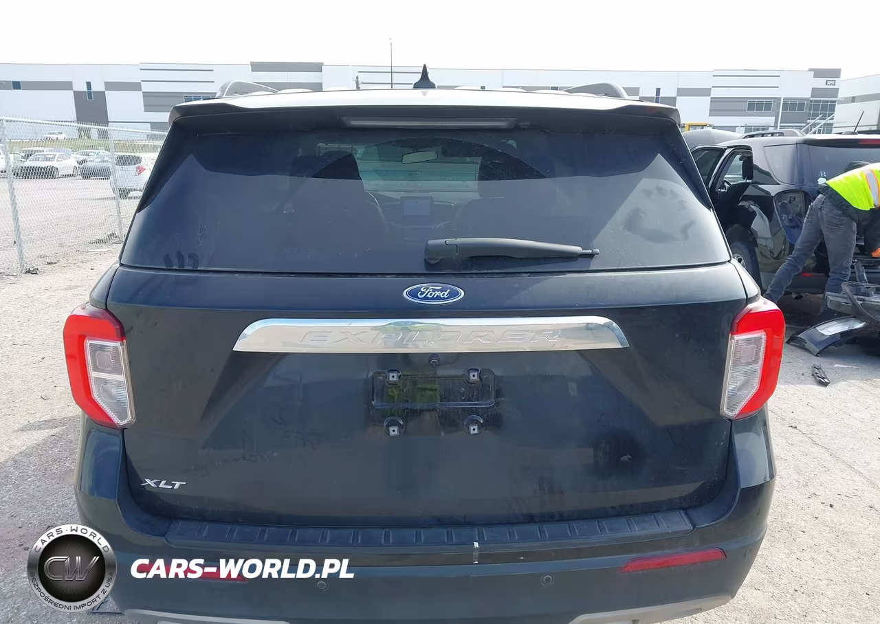 2021 Ford Explorer Xlt VIN:1FMSK7DH7MGB20771 - 16